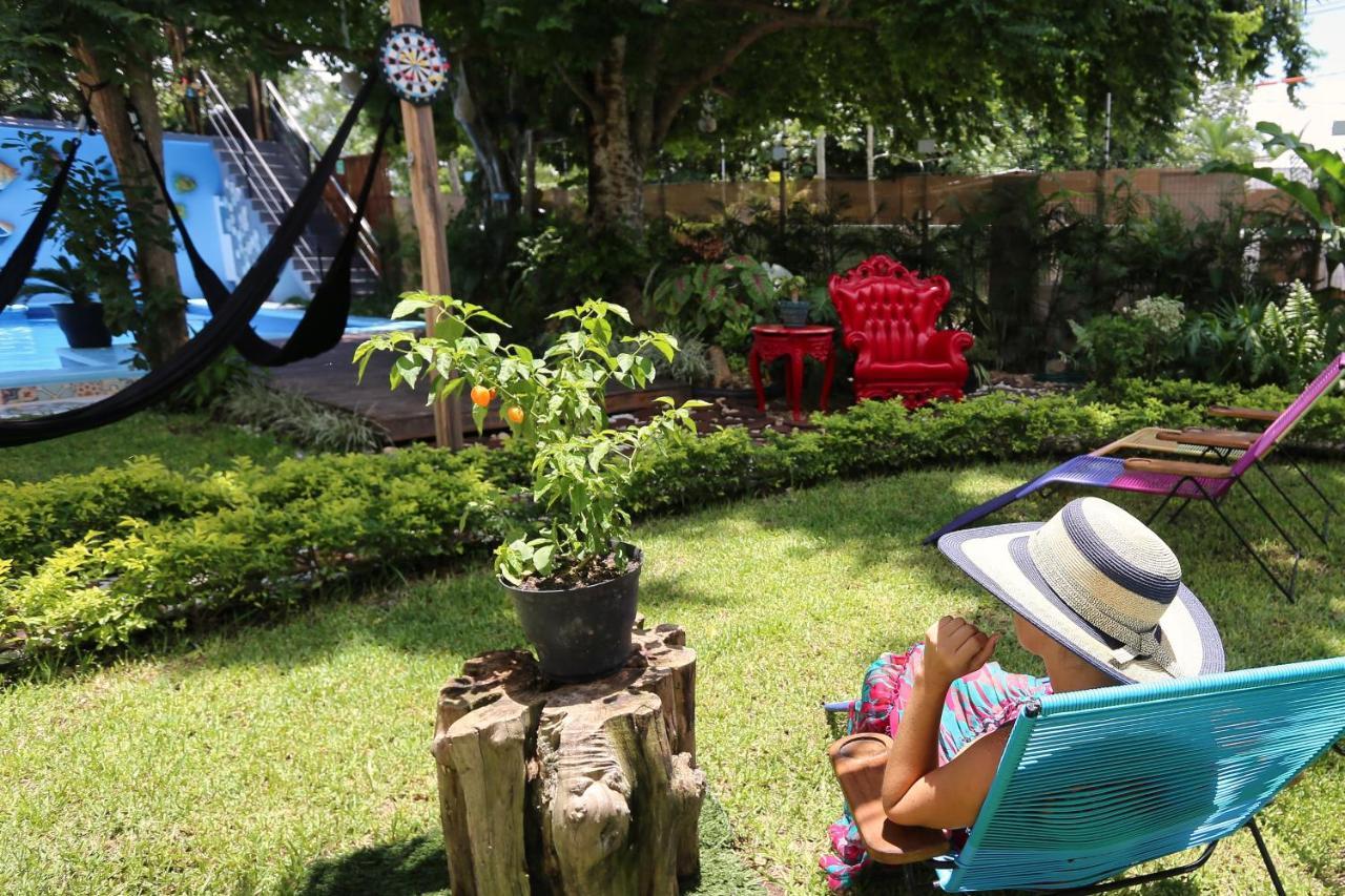מלון בקאלאר Casa Chukum מראה חיצוני תמונה A backyard in the United States
